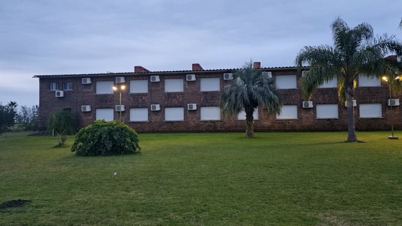 Adjudicación directa del Hotel Municipal / Última decisión del ex intendente antes de su renuncia