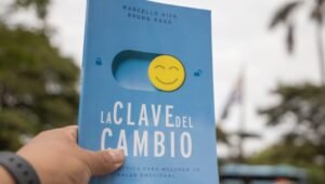 La Clave del Cambio / Un libro gratuito para transformar tu vida emocional