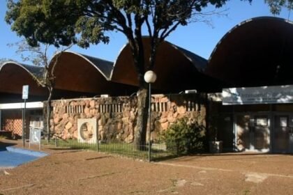 Viajes truchos y persecución interna: la otra cara del escándalo en Tránsito