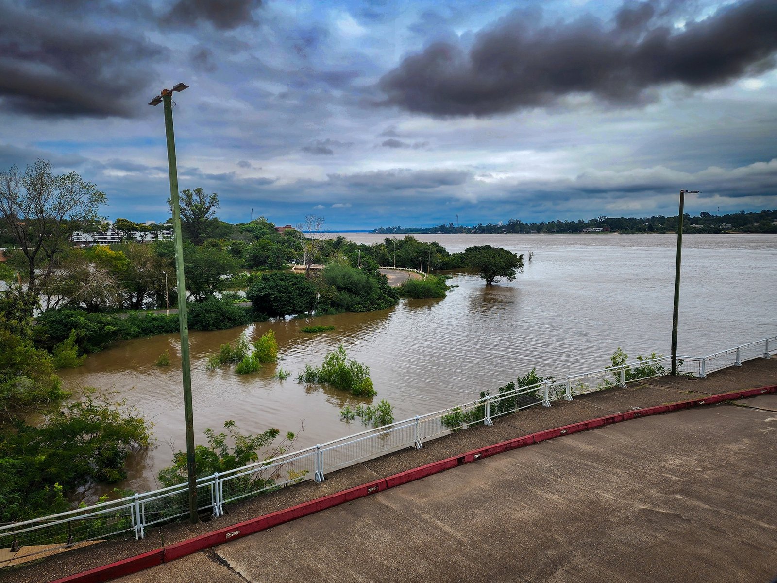 Operativo Retorno: Vuelta a casa tras la crecida del río Uruguay
