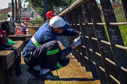 Gobierno de Salto trabaja en la recuperación del Muelle Negro tras años de abandono