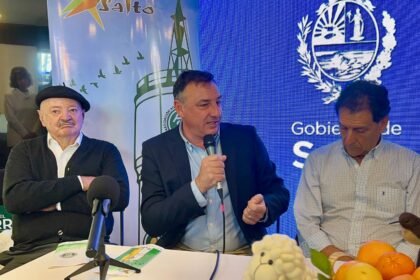 Albisu acompañó la presentación  Se llevó a cabo en la Expo Prado el lanzamiento de la Expo Salto 2025