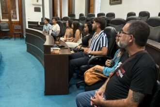 EDUCAR NO ES SOLO CONECTARSE: DEFENSA DE LA PRESENCIALIDAD EN EL NORTE