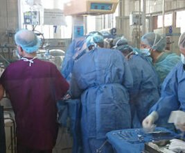 ¿Quién decide quién opera en el Hospital de Salto?