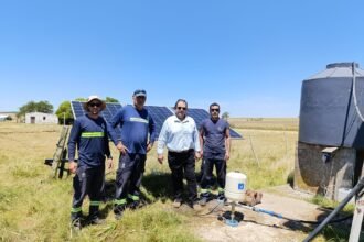 Se instaló la primera bomba solar de agua en Puntas de Cañas