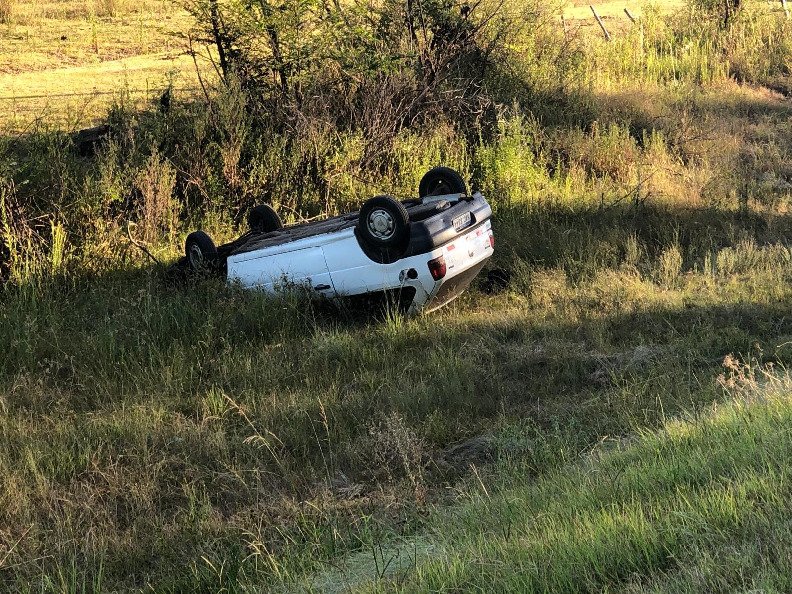 Se durmió al volante y volvió a nacer