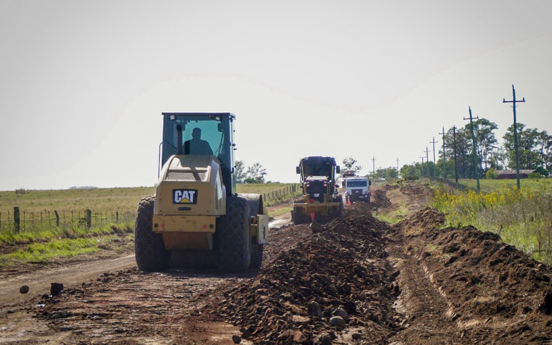 Rehabilitación vial en el interior del departamento