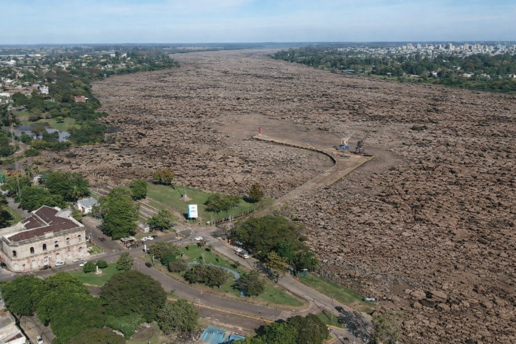 Las Esclusas de San Antonio: el proyecto que prometía abrir el río Uruguay… y terminó encallado en la política
