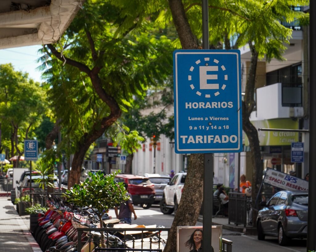 Gobierno de Salto prepara una nueva etapa para la Zona Azul con foco en orden, agilidad y mejor atención al usuario