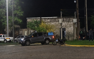 Accidente rotonda de ingreso a barrio Artigas/persona con fractura expuesta de tibia y peroné.