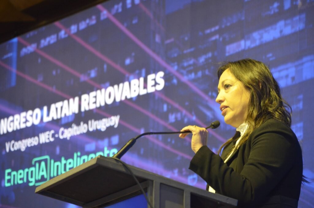 Uruguay present&oacute; una nueva Estrategia Digital enfocada en innovaci&oacute;n, infraestructura y soberan&iacute;a tecnol&oacute;gica