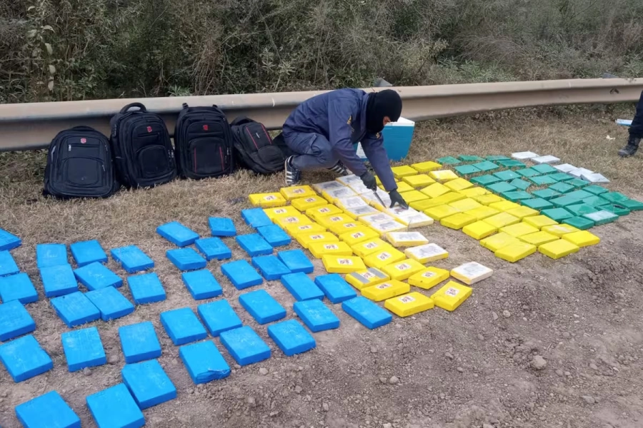 Cayó en Entre Ríos uno de los diez narcotraficantes más buscados de Argentina con 260 kilos de cocaína Cayó en Entre Ríos uno de los diez narcotraficantes más buscados de Argentina con 260 kilos de cocaína